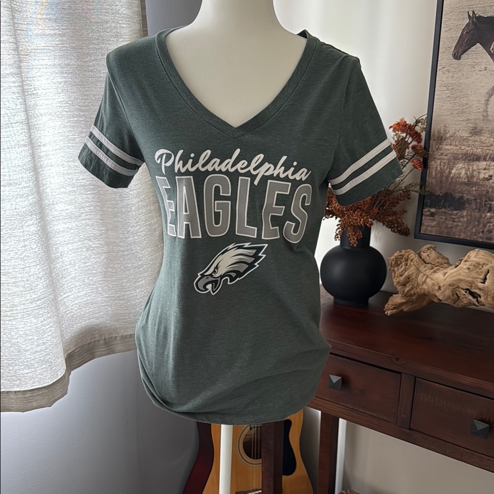 Team Apparel Gray Philadelphia Eagles Tee